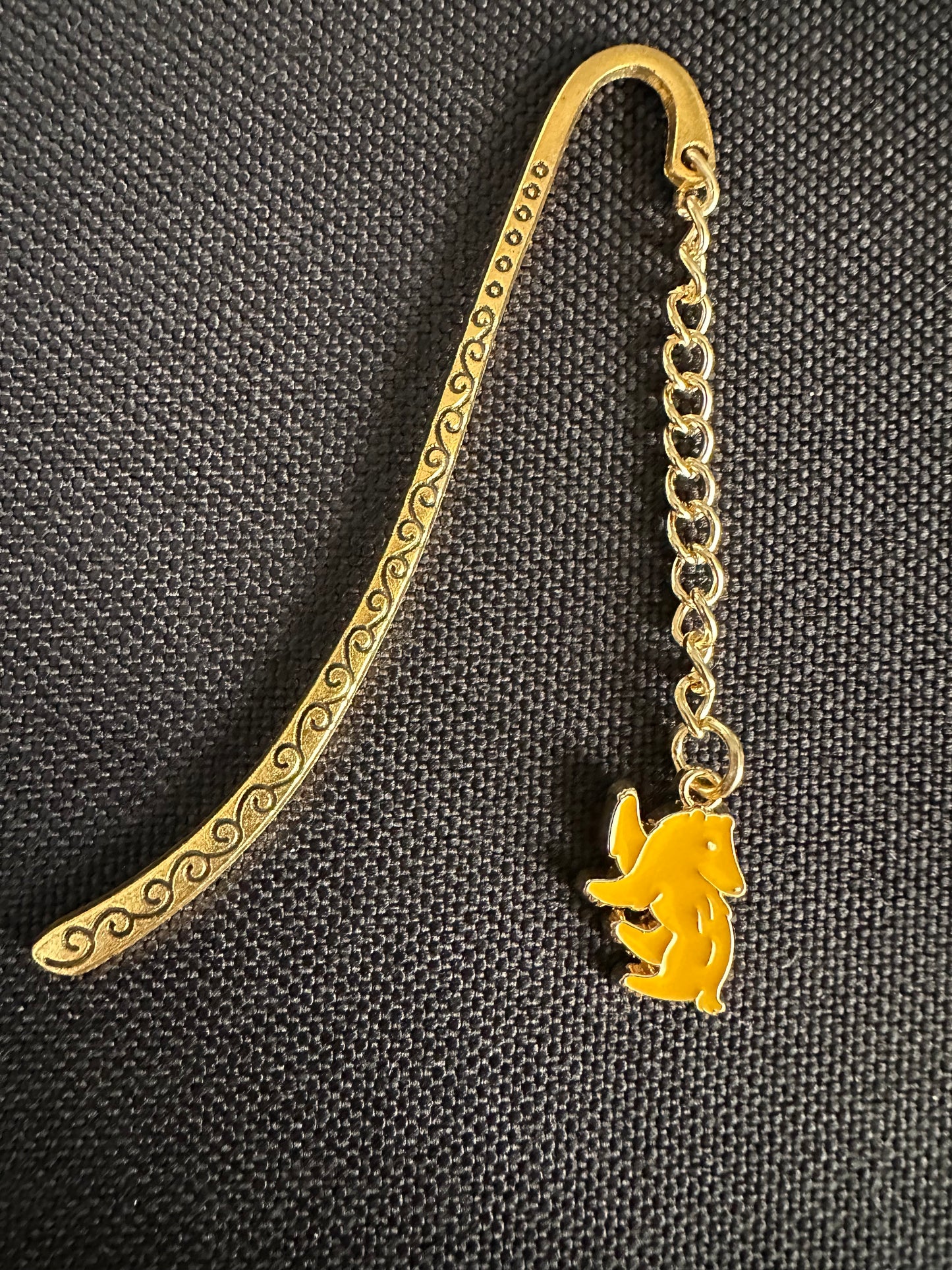 Cute Badger Bookmark with Enamel Charm, Gold Book Mark, Gift for Animal Lovers, Unique Gift for Readers