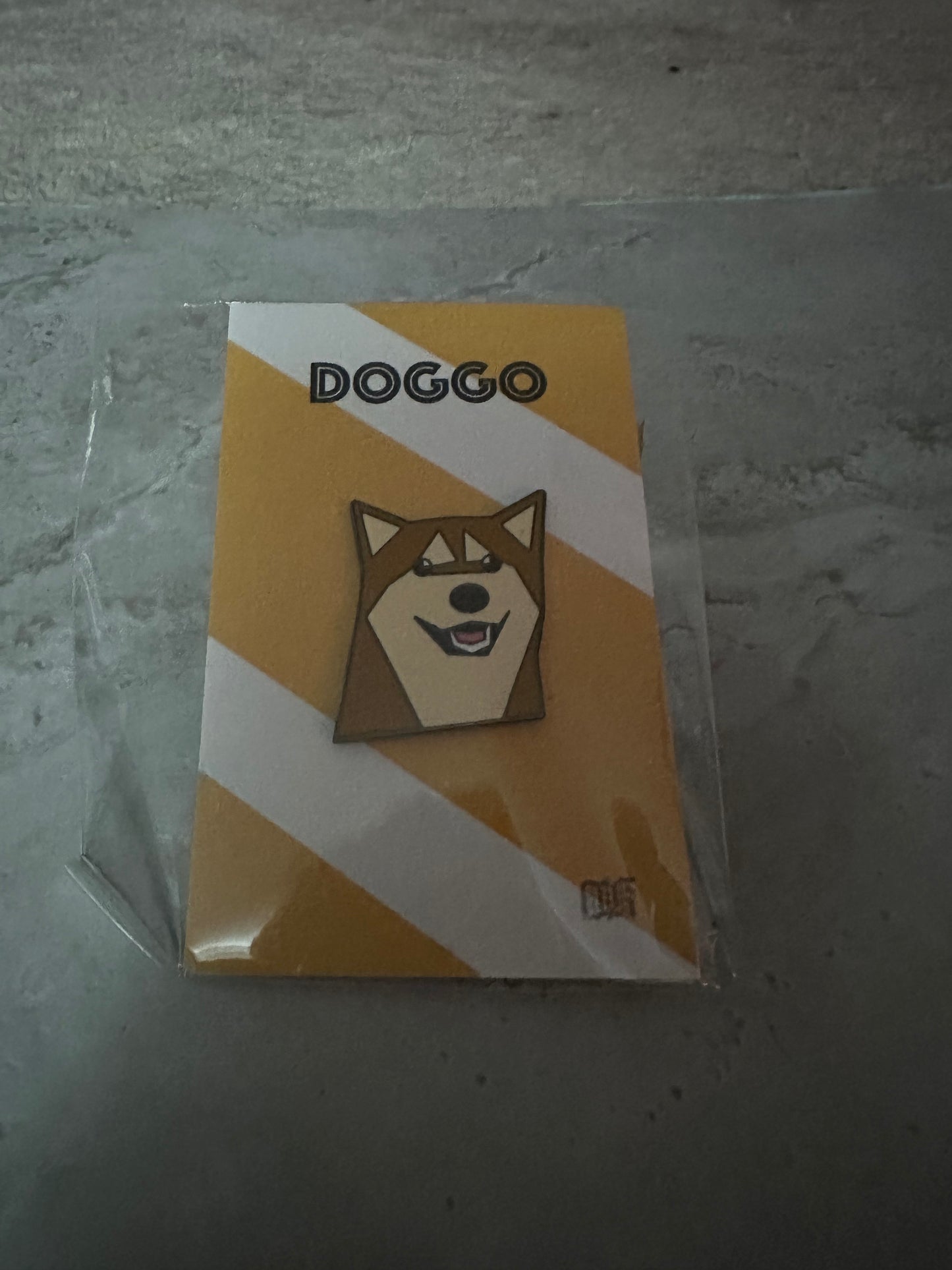 Pin: Doggo