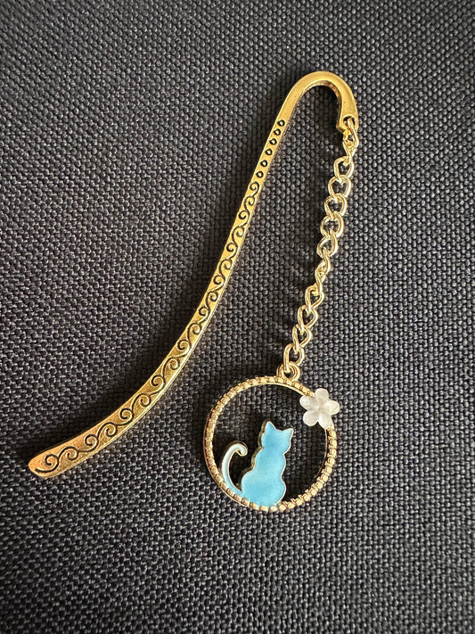 Cute Cat Bookmark with Enamel Charm, Gold Book Mark, Gift for Cat Lovers, Bookish Gift for Readers