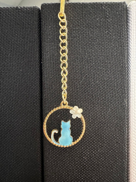 Cute Cat Bookmark with Enamel Charm, Gold Book Mark, Gift for Cat Lovers, Bookish Gift for Readers